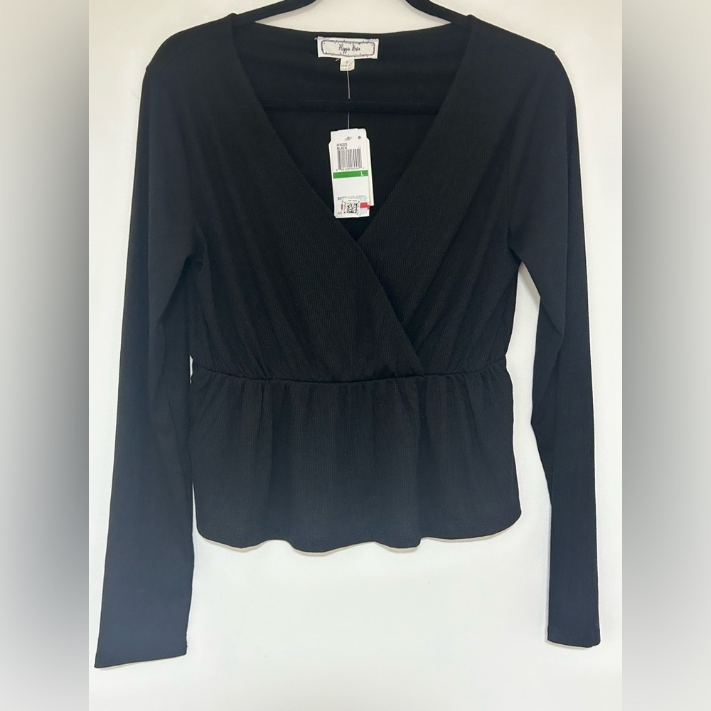 Hippie Rose Black Ribbed Long Sleeve Blouse Size Large NWT